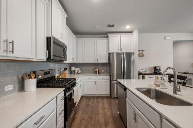 117 Glocken LN, Kyle, TX 78640