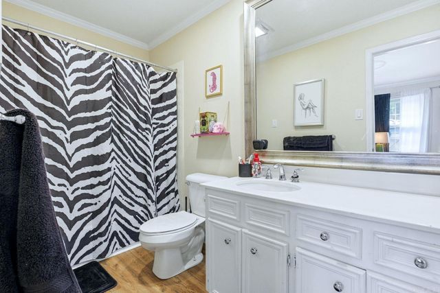 507 Cambridge Place Drive, Little Rock, AR 72227