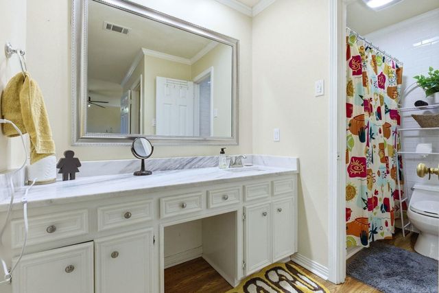 507 Cambridge Place Drive, Little Rock, AR 72227