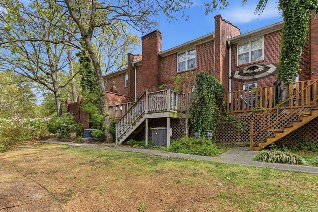 507 Cambridge Place Drive, Little Rock, AR 72227