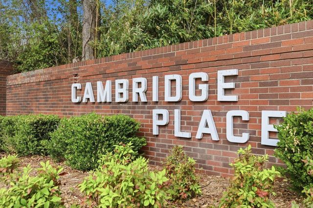 507 Cambridge Place Drive, Little Rock, AR 72227