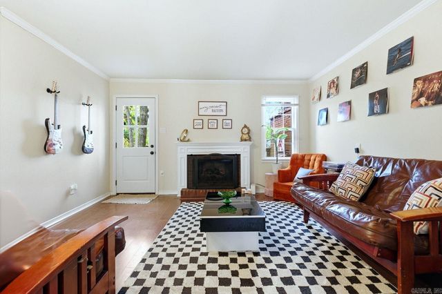 507 Cambridge Place Drive, Little Rock, AR 72227