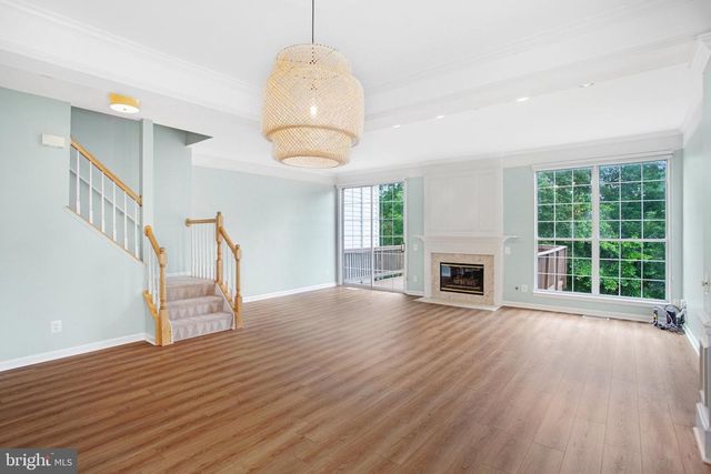 11823 LIMOUX PL, Woodbridge, VA 22192