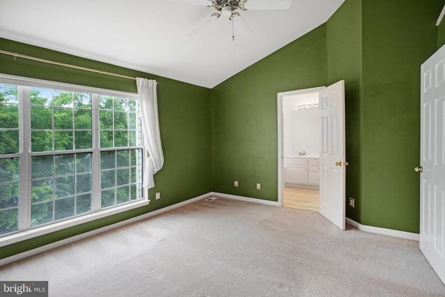 11823 LIMOUX PL, Woodbridge, VA 22192