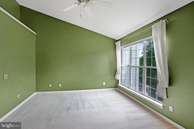 11823 LIMOUX PL, Woodbridge, VA 22192