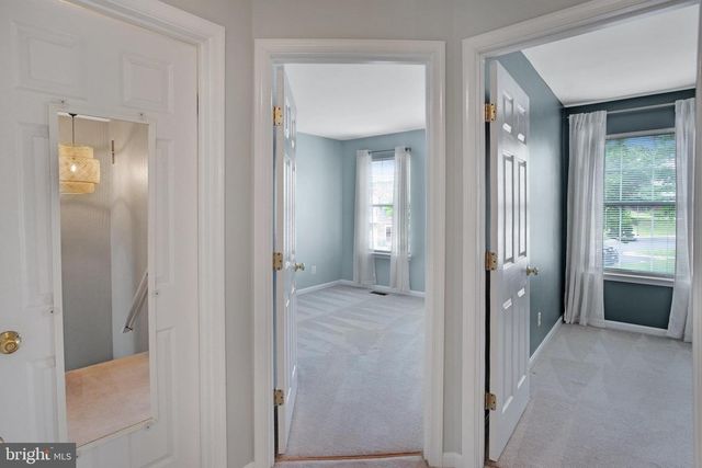 11823 LIMOUX PL, Woodbridge, VA 22192