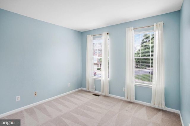11823 LIMOUX PL, Woodbridge, VA 22192