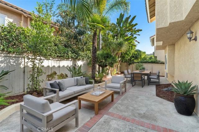 8 Sanderling, Aliso Viejo, CA 92656