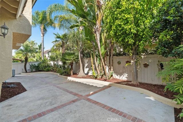 8 Sanderling, Aliso Viejo, CA 92656