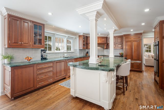 113 Brushy Ridge Road, New Canaan, CT 06840