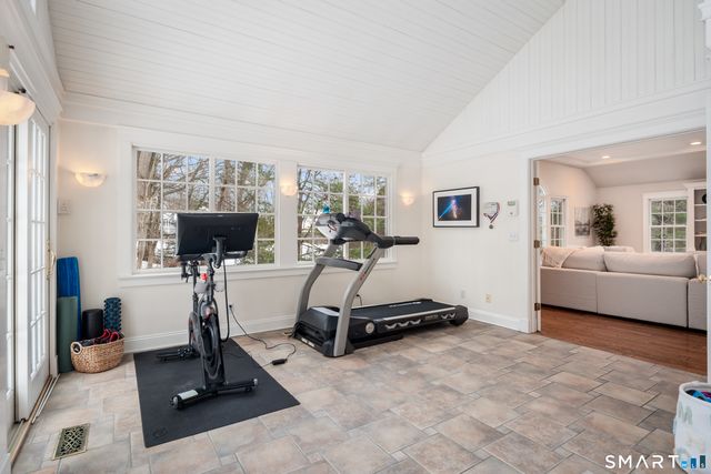 113 Brushy Ridge Road, New Canaan, CT 06840