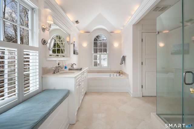 113 Brushy Ridge Road, New Canaan, CT 06840