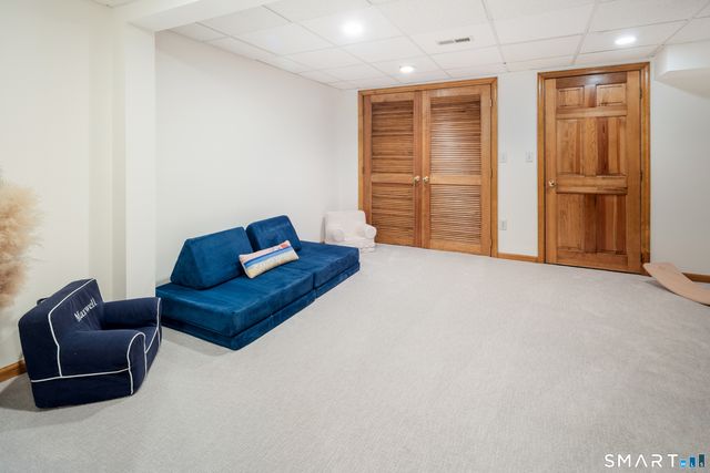 113 Brushy Ridge Road, New Canaan, CT 06840