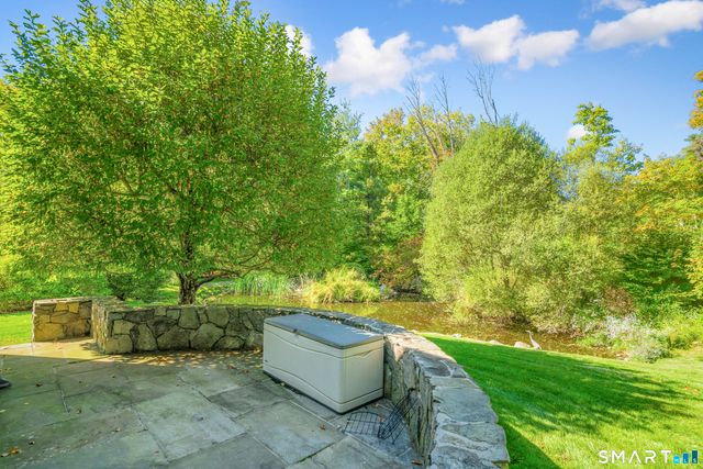 113 Brushy Ridge Road, New Canaan, CT 06840