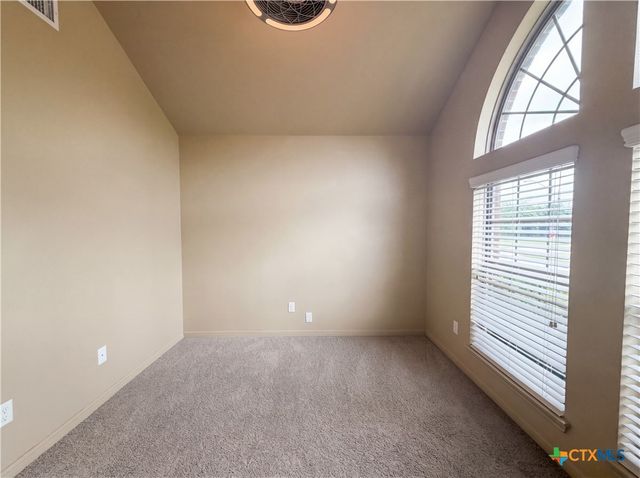 1023 Roanoke Drive, Temple, TX 76504