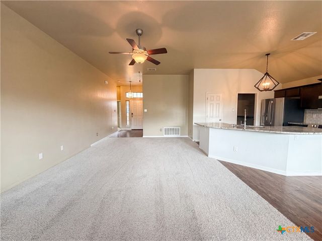 1023 Roanoke Drive, Temple, TX 76504