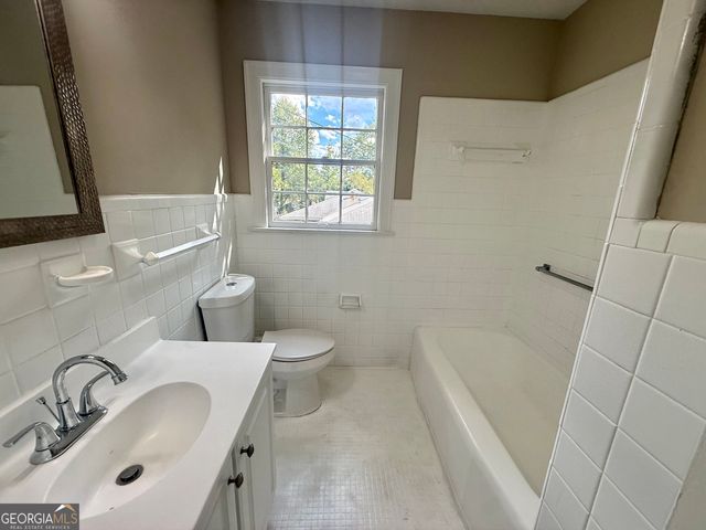 5 E Valley Road NE, Rome, GA 30161