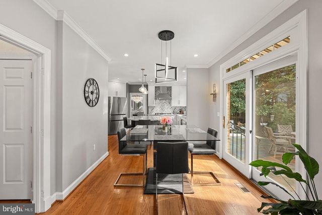 5120 WARREN PL NW, Washington, DC 20016