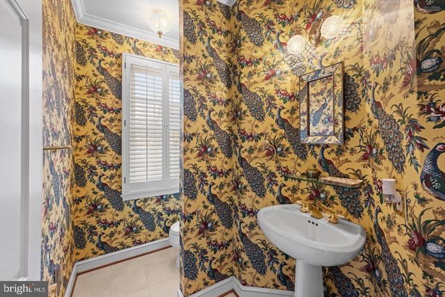 5120 WARREN PL NW, Washington, DC 20016