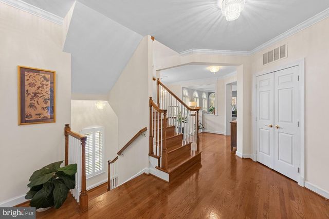 5120 WARREN PL NW, Washington, DC 20016