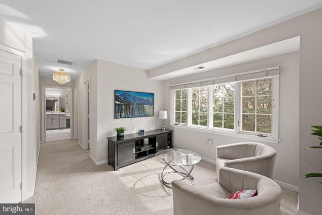 5120 WARREN PL NW, Washington, DC 20016
