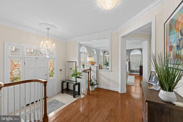 5120 WARREN PL NW, Washington, DC 20016