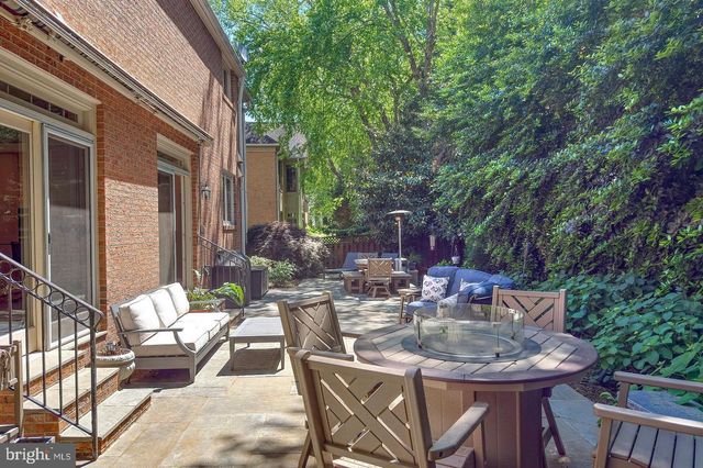 5120 WARREN PL NW, Washington, DC 20016