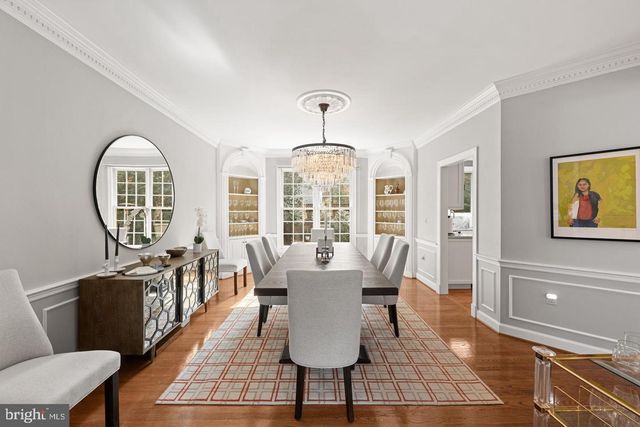 5120 WARREN PL NW, Washington, DC 20016