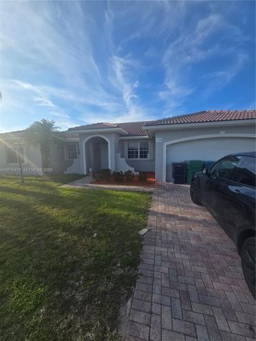 15523 SW 171st St, Miami, FL 33187