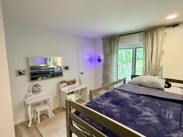 348 Clubhouse Court 348, Coram, NY 11727
