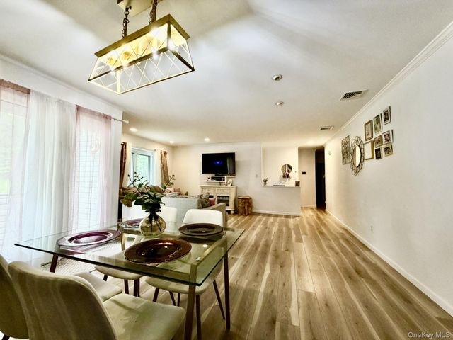 348 Clubhouse Court 348, Coram, NY 11727