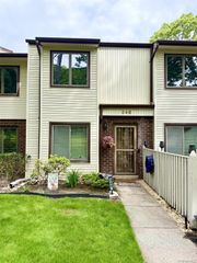 348 Clubhouse Court 348, Coram, NY 11727
