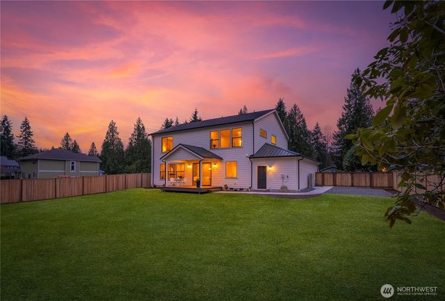 22917 102ND Avenue SE, Woodinville, WA 98077