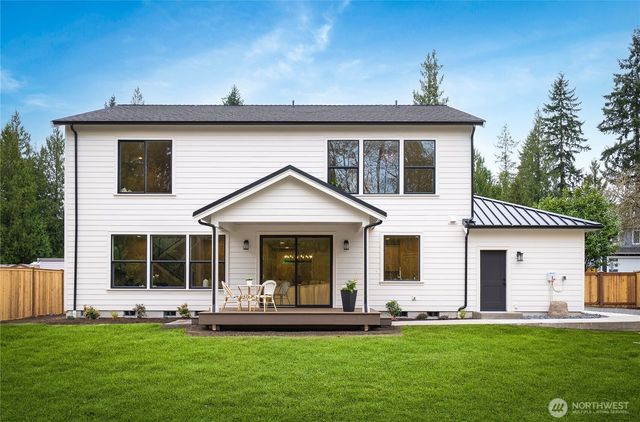 22917 102ND Avenue SE, Woodinville, WA 98077