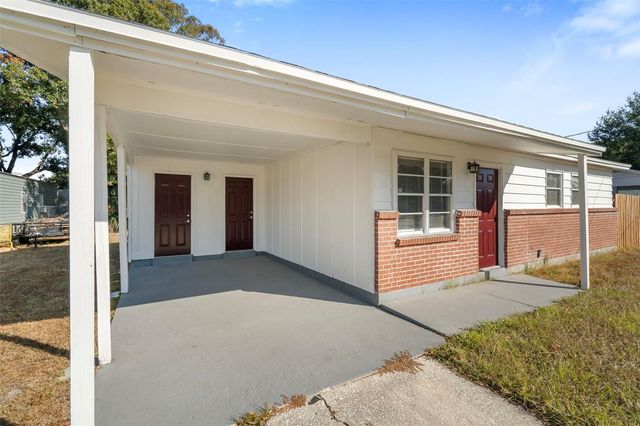 8310 CROTON AVENUE, Tampa, FL 33619