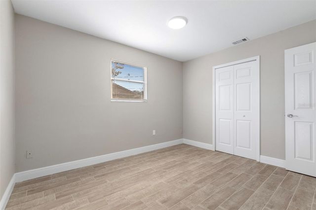 8310 CROTON AVENUE, Tampa, FL 33619