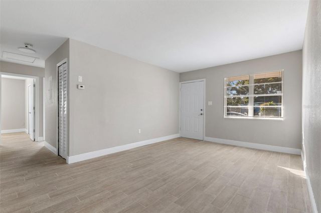 8310 CROTON AVENUE, Tampa, FL 33619