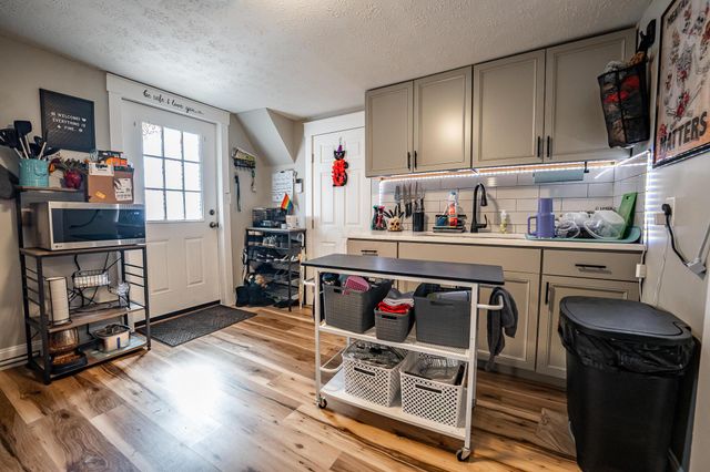 351 Barnes Avenue, Circleville, OH 43113