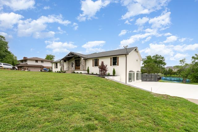 95 Short Dr, Mount Juliet, TN 37122