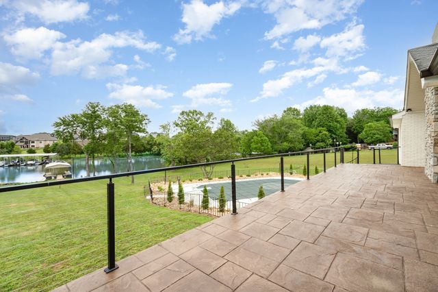 95 Short Dr, Mount Juliet, TN 37122