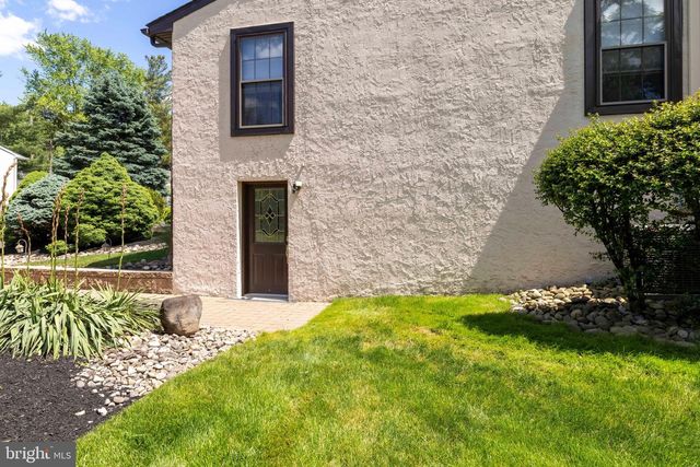 1790 TWINING RD, Willow Grove, PA 19090