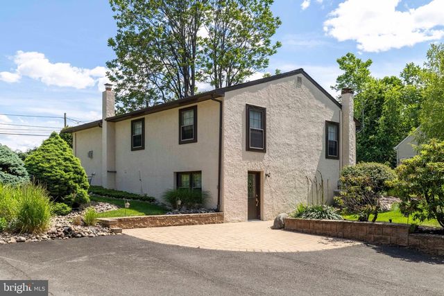 1790 TWINING RD, Willow Grove, PA 19090