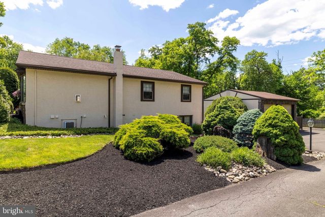 1790 TWINING RD, Willow Grove, PA 19090
