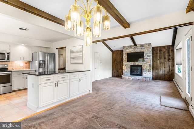 1790 TWINING RD, Willow Grove, PA 19090