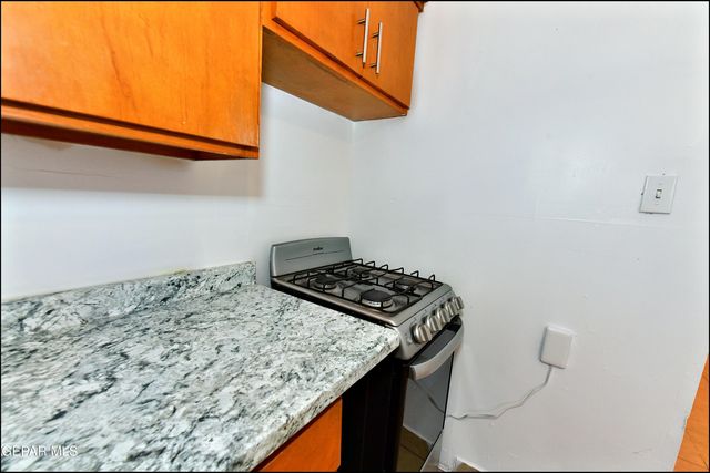 1908 Olive Avenue B, El Paso, TX 79901