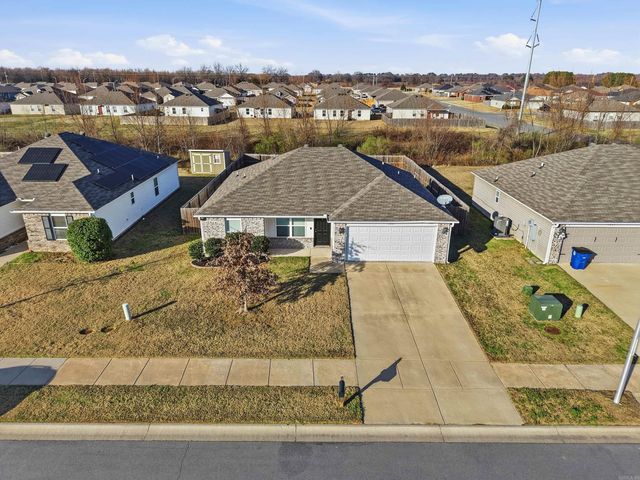 1801 Yarrow Dr Drive, North Little Rock, AR 72117