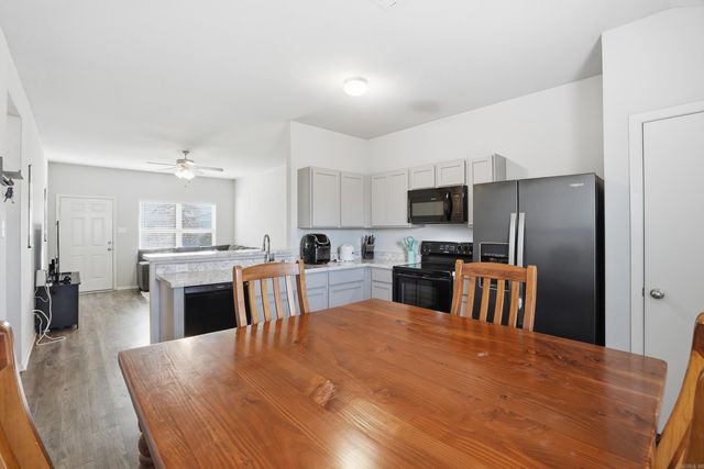 1801 Yarrow Dr Drive, North Little Rock, AR 72117