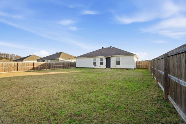 1801 Yarrow Dr Drive, North Little Rock, AR 72117