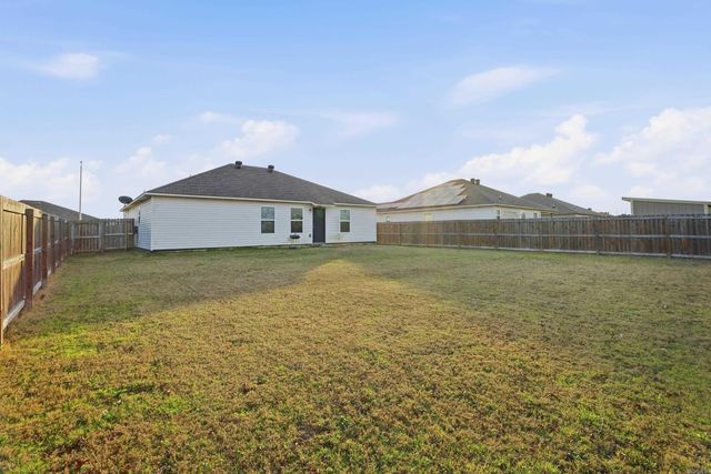 1801 Yarrow Dr Drive, North Little Rock, AR 72117