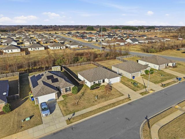 1801 Yarrow Dr Drive, North Little Rock, AR 72117